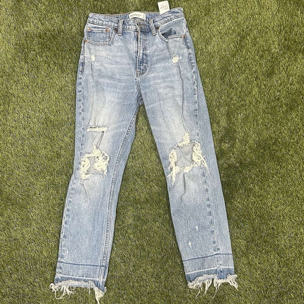 Abercrombie & Fitch High Rise Mom Jean Women's Size 25‎ Blue Distressed